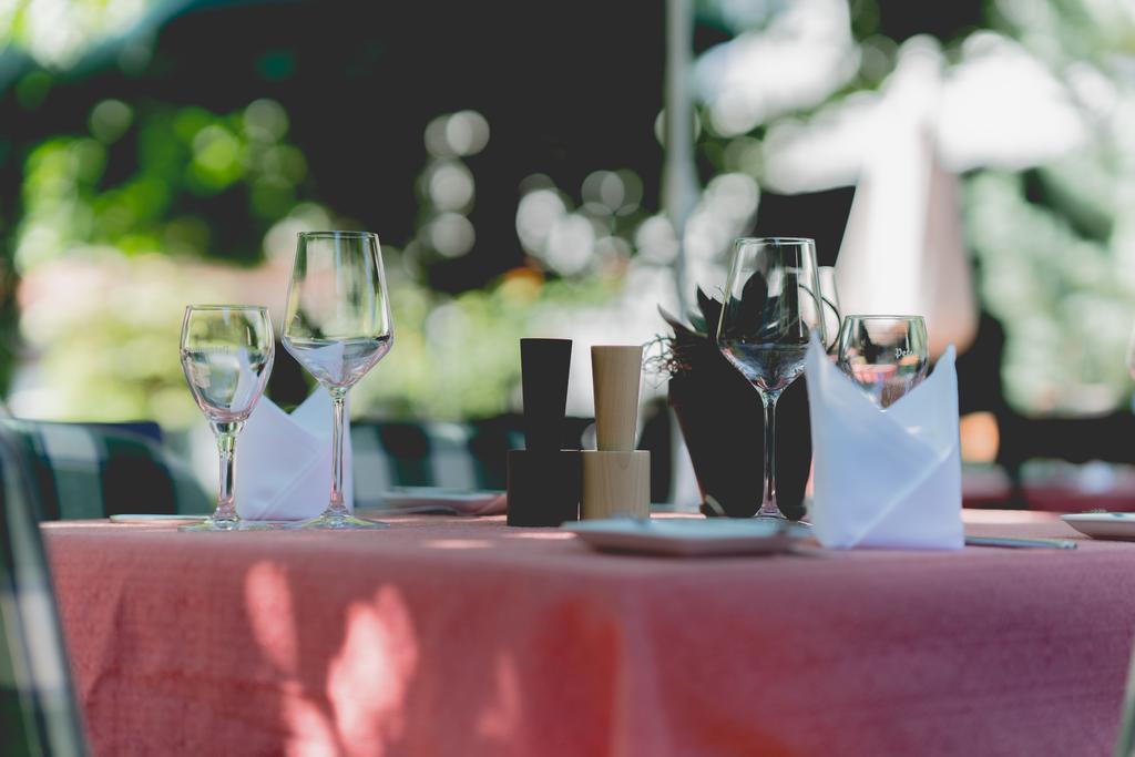 Pflugwirts Hotel Und Gasthaus Oberkirch  Bagian luar foto